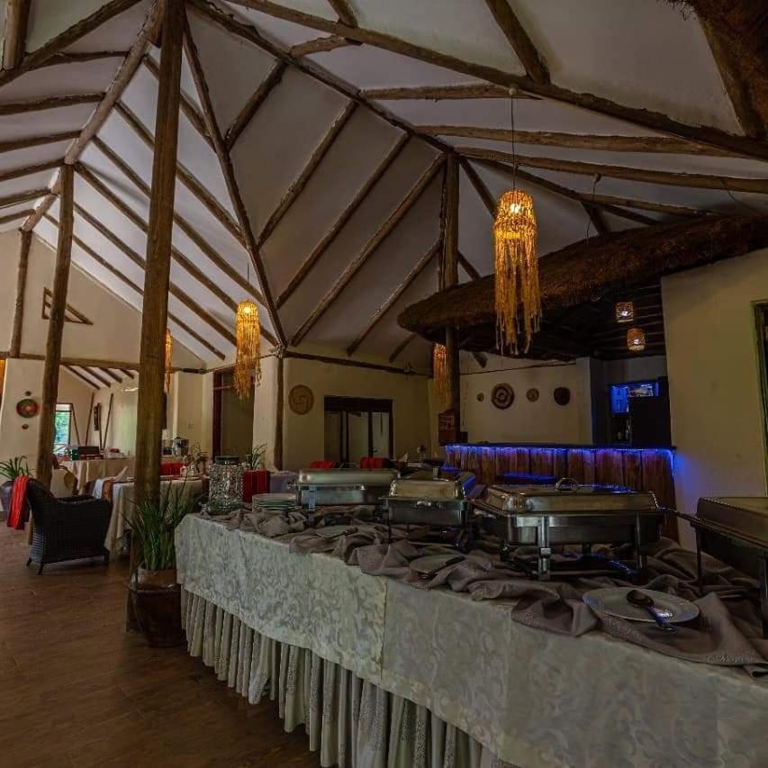 Gorilla Safari Lodge Rubuguli Luaran gambar